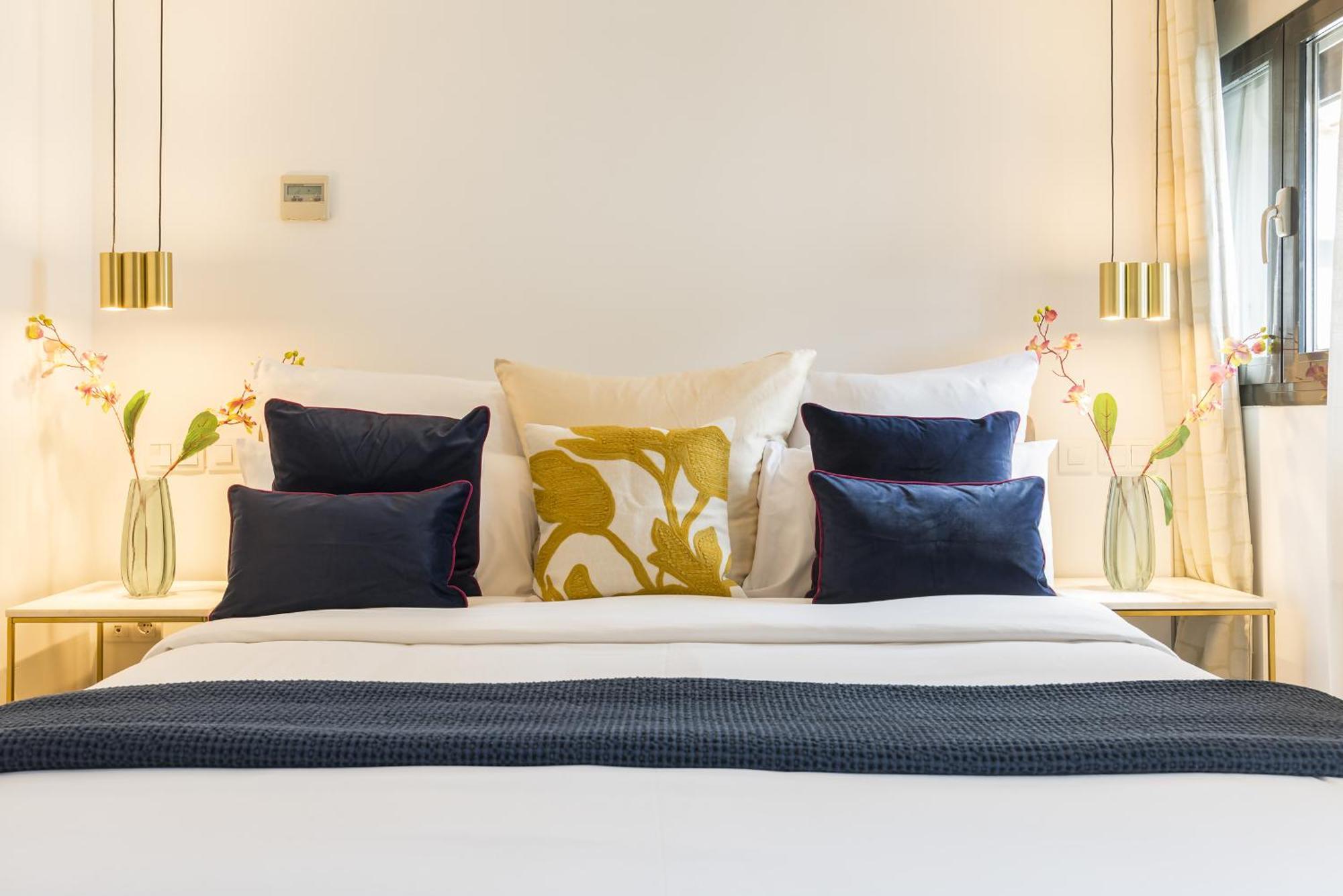Appartamento Sol By Skykey Madrid Esterno foto