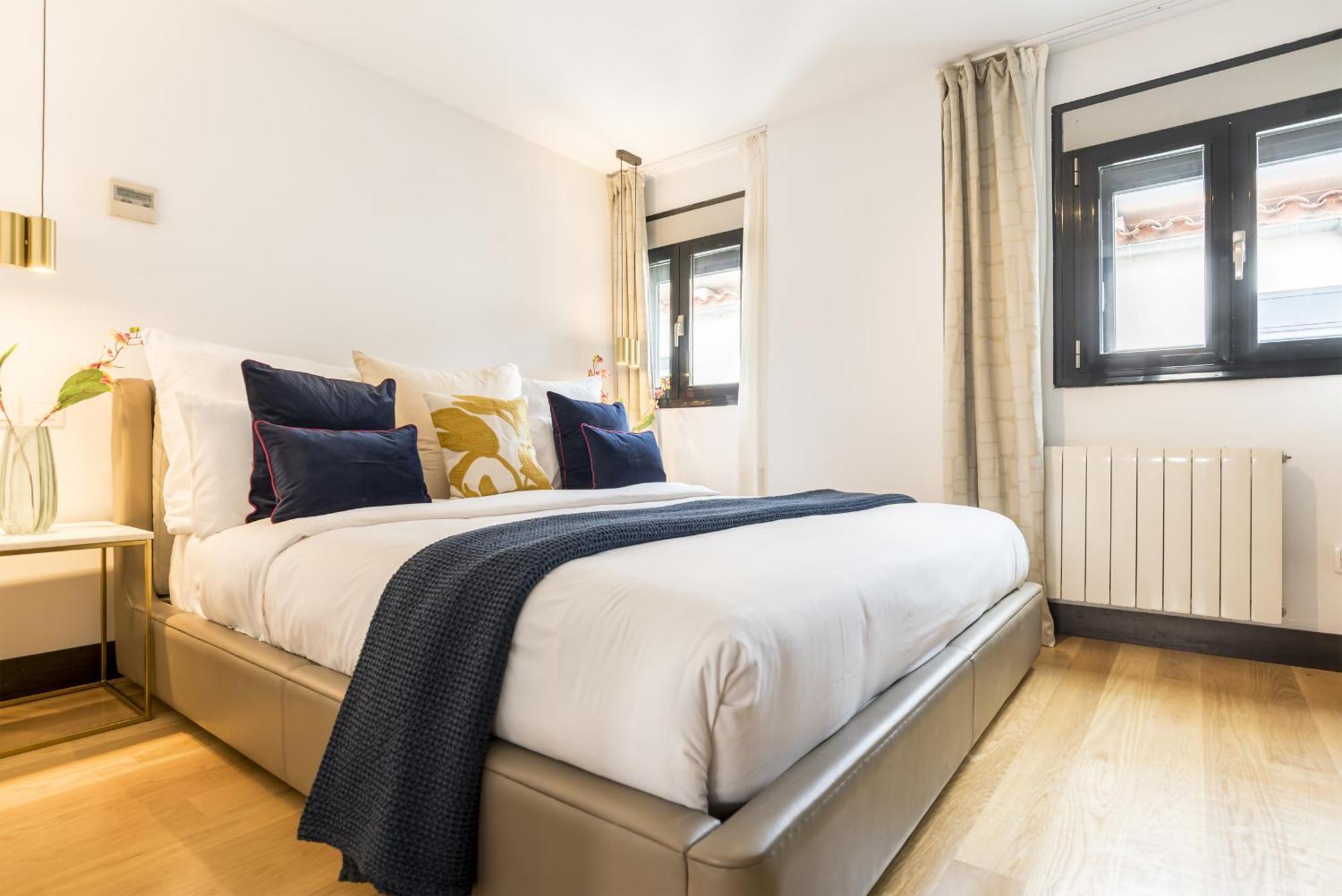 Appartamento Sol By Skykey Madrid Esterno foto